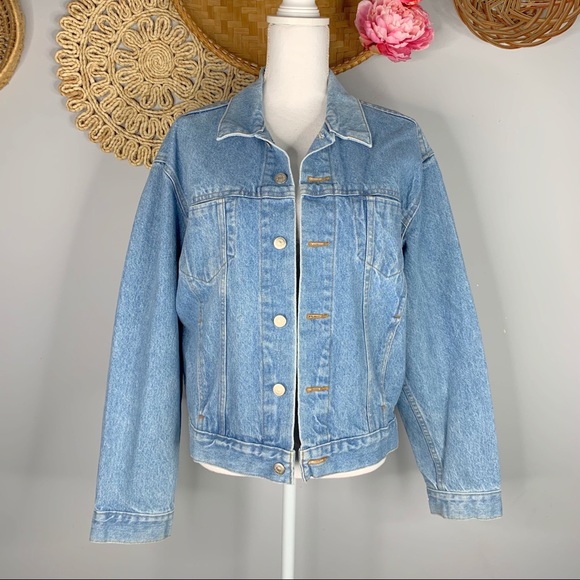 Vintage J. Crew Classic Denim Jean Jacket Oversized Size Medium Light Wash Blue
